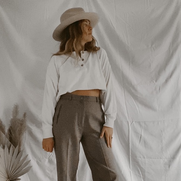 American Eagle Outfitters Tops - ~ SOLD on Instagram @moorehauscollections ~ American Eagle cozy cropped henley